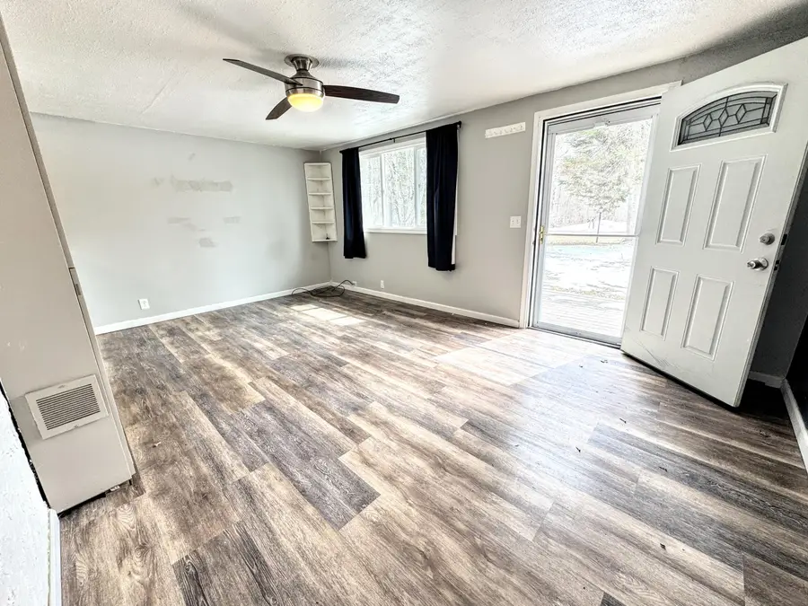 216 Fern Avenue, Cadillac, MI 49601 - #2