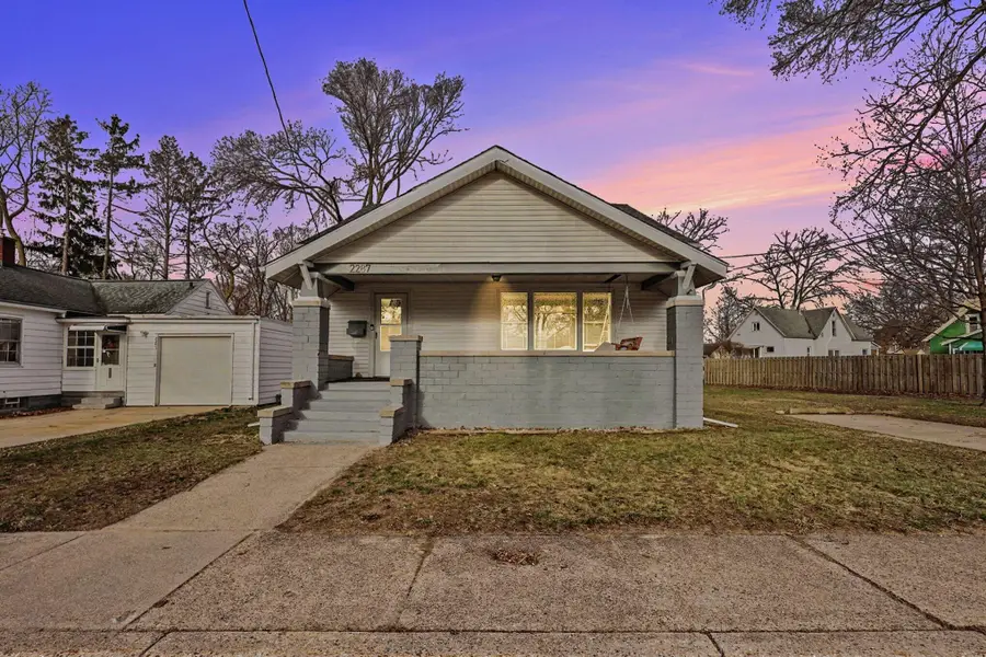 2287 Torrent Street, Muskegon, MI 49441 - #2