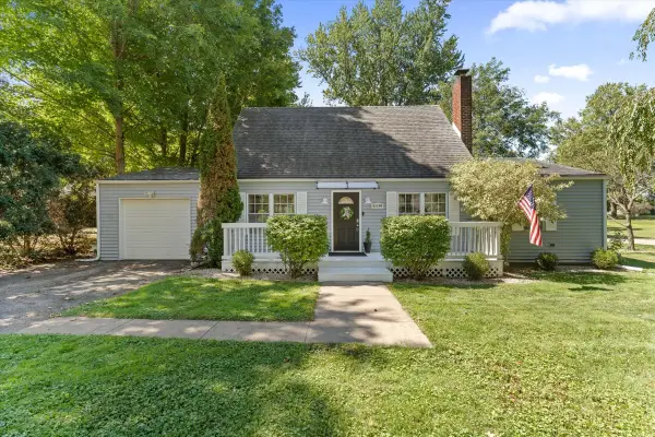 61140 Lenawee Road, Cassopolis, MI 49031