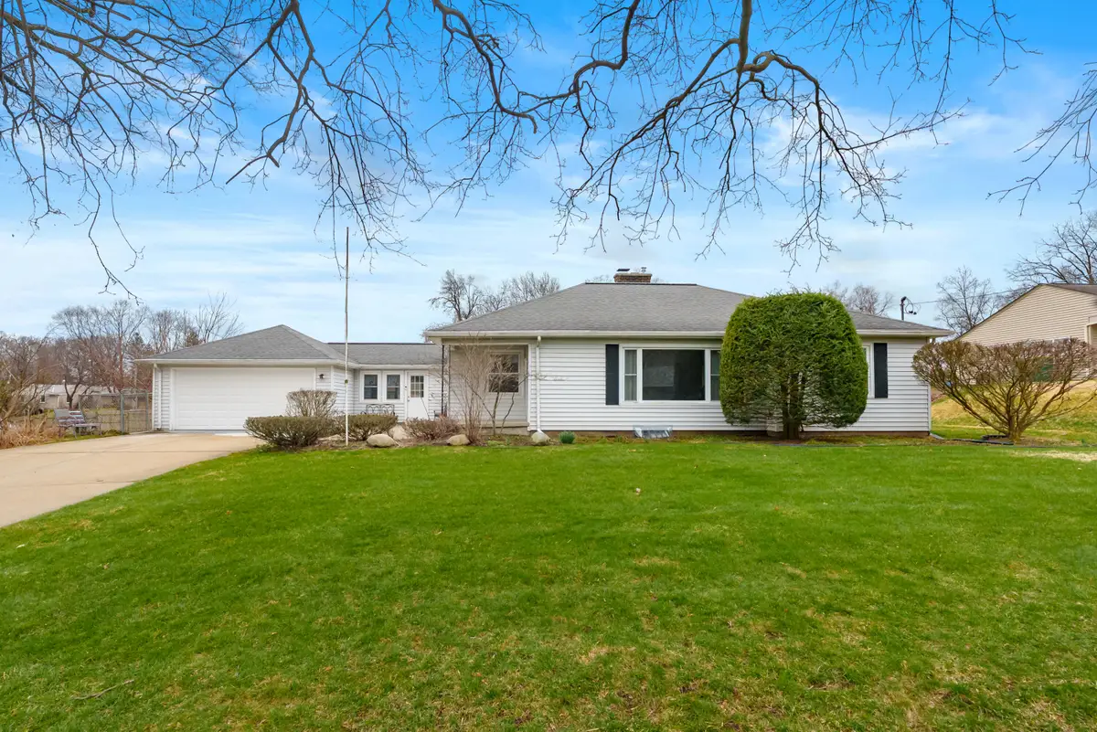 1605 Meadowbrook Lane, Portage, MI 49024 - #1