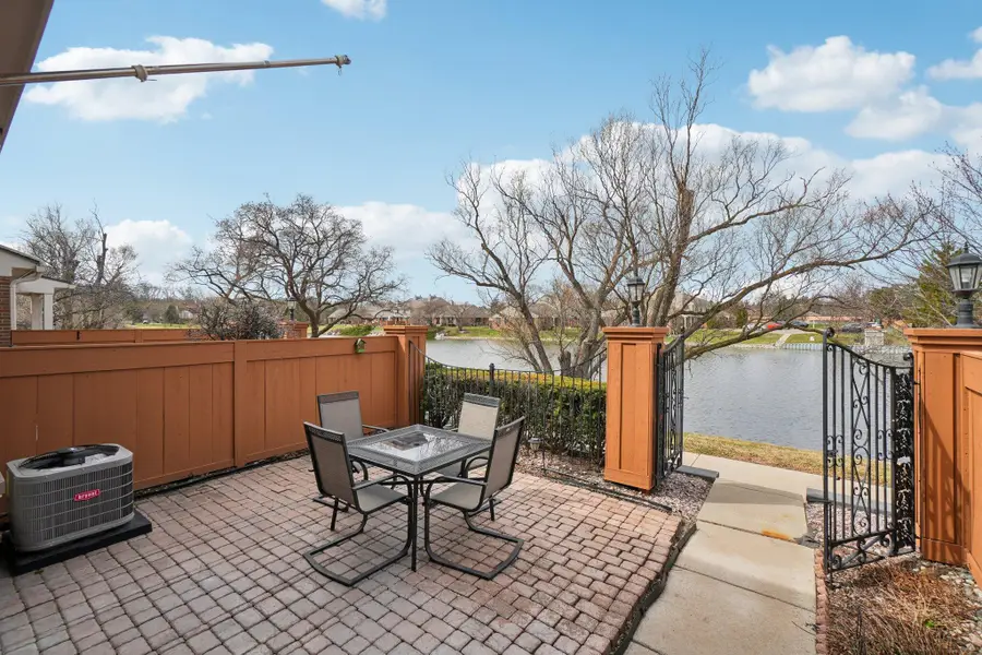 22173 Pondview, Novi, MI 48375 - #3