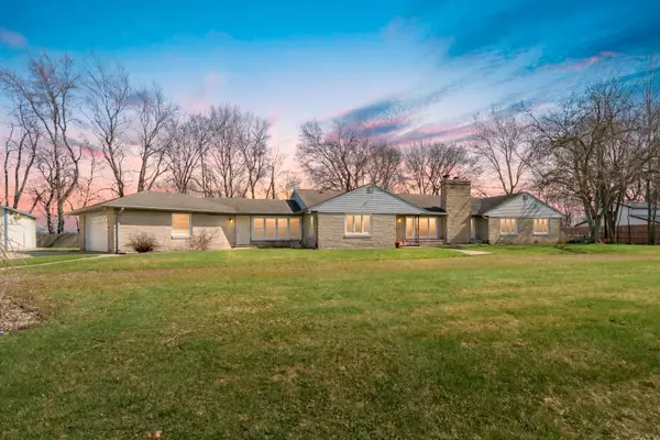 8390 Gull Road, Richland, MI 49083