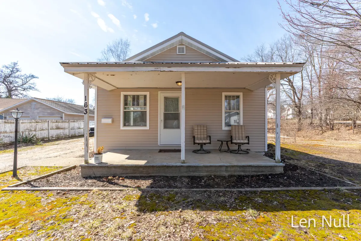 163 S York Street, Belding, MI 48809 - #1