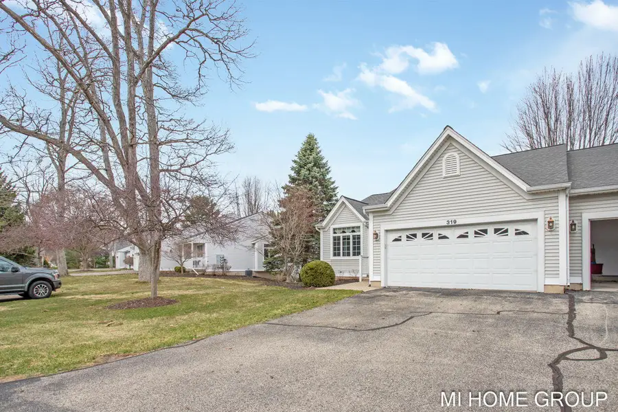 319 Winter Oak E, Holland, MI 49424 - #2