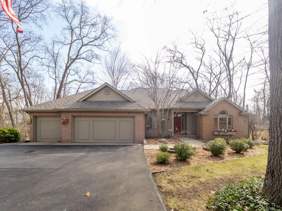 7721 S 5th St, Mattawan, MI 49071 - #1