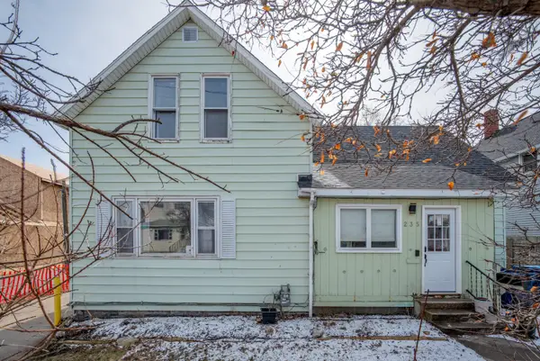235 5th Street, Manistee, MI 49660