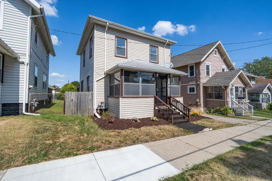 140 Moore Street, Jackson, MI 49203 - #2