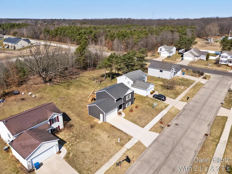 749 Pine Ridge Drive, Belding, MI 48809 - #2