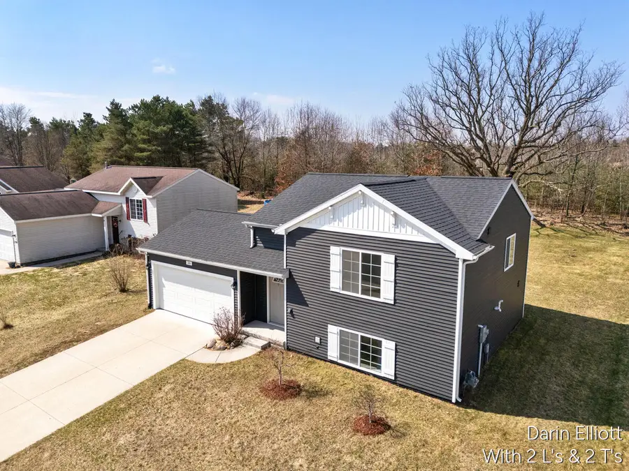 749 Pine Ridge Drive, Belding, MI 48809 - #3