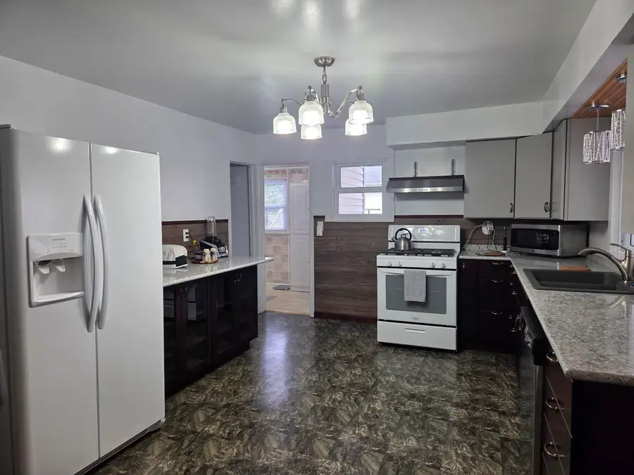 232 Bender Street, Jackson, MI 49202 - #2