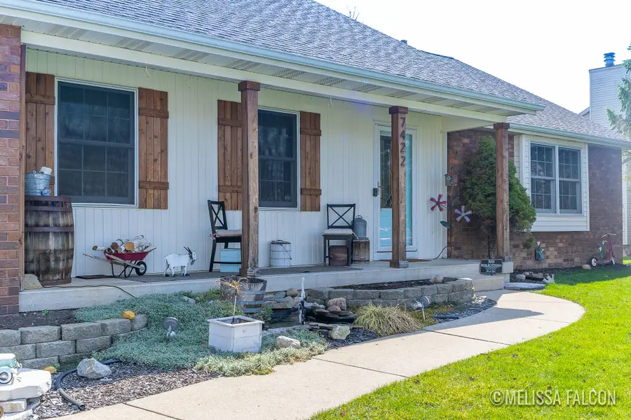 7422 Whistlevale Drive Sw, Byron Center, MI 49315 - #3