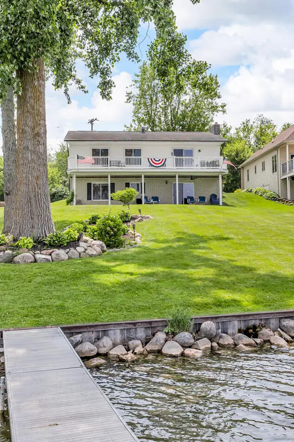 11786 E Sauk Trail, Jerome, MI 49249