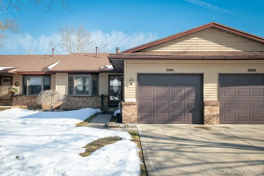 2061 Ter Van Drive Ne, Grand Rapids, MI 49505 - #2