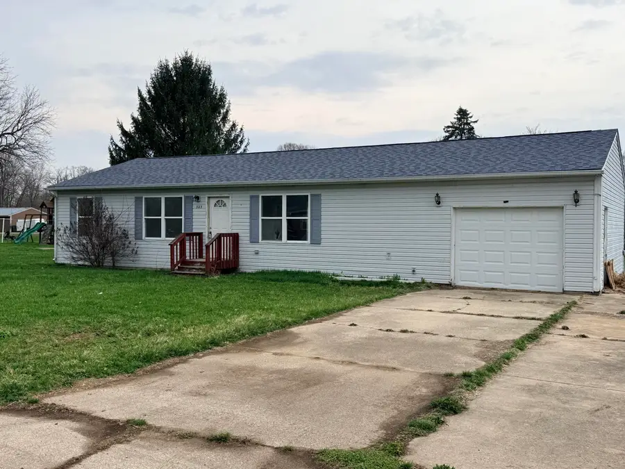 323 E South Street, Marcellus, MI 49067 - #2