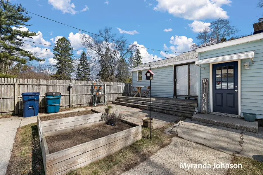 4263 S Quarterline Road, Muskegon, MI 49444 - #3