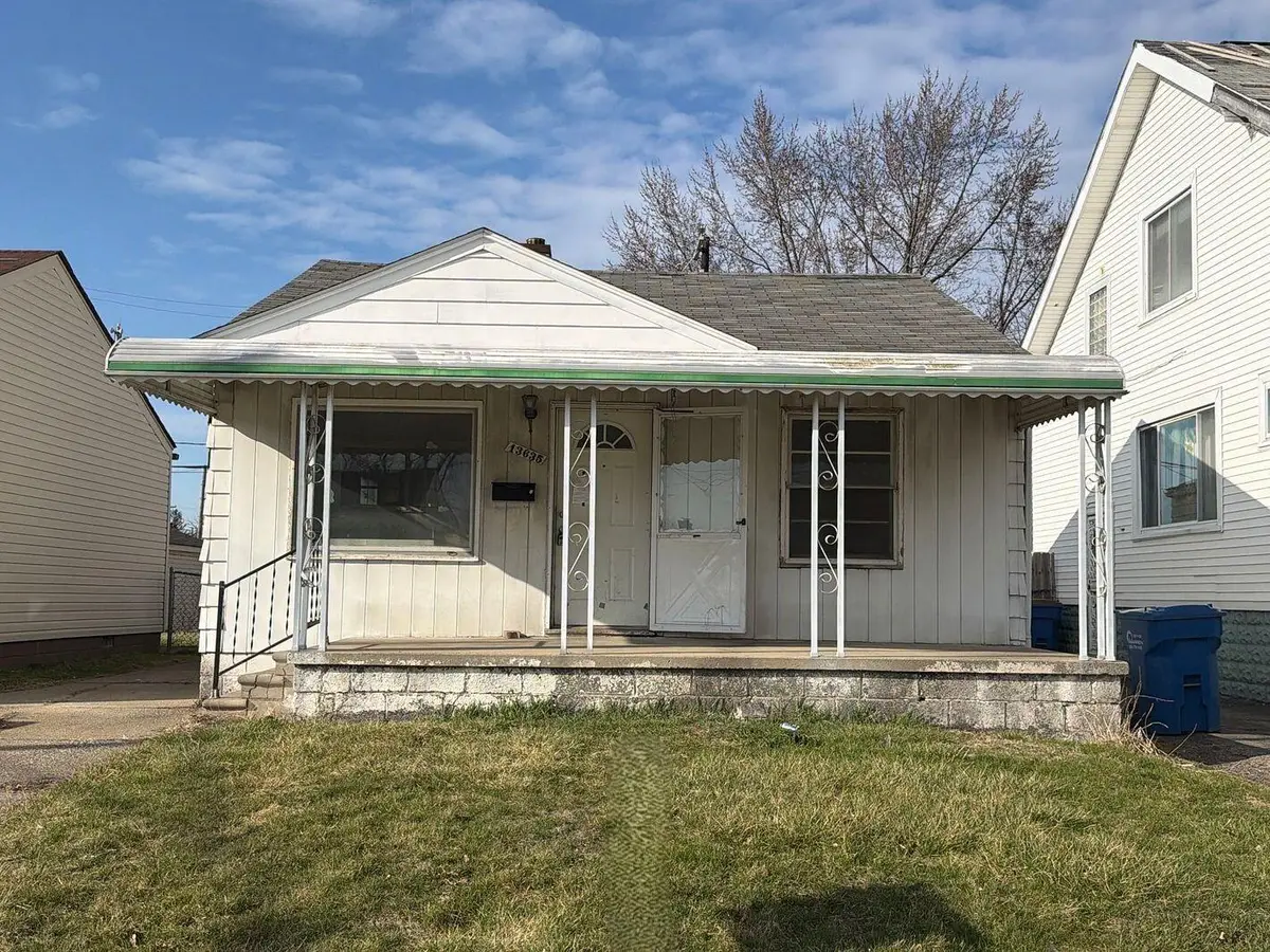 13635 Knox Avenue, Warren, MI 48089 - #1