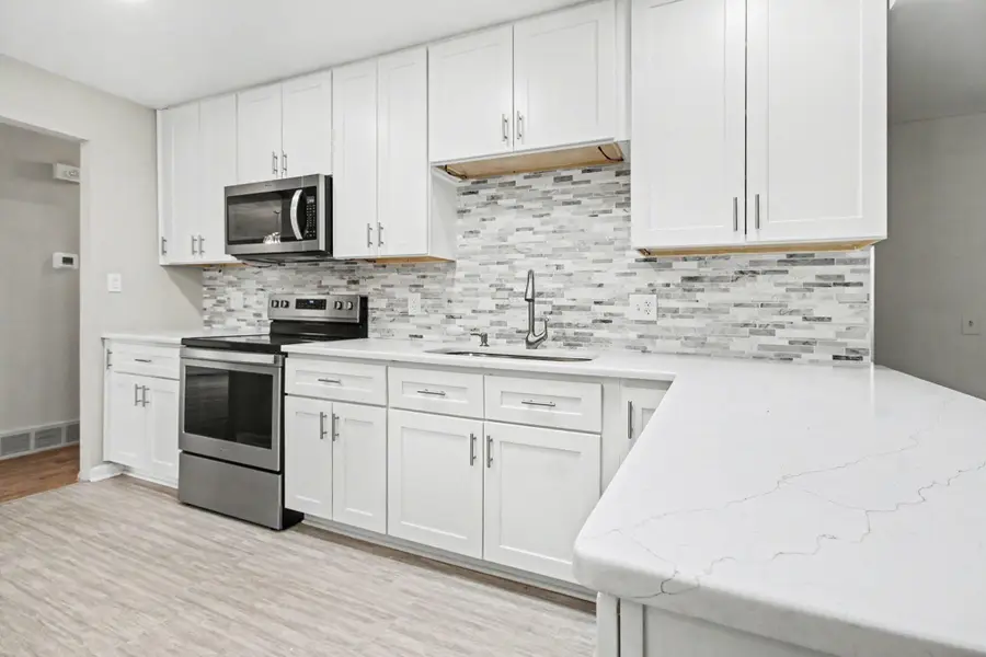 2852 Briarcliff Street, Ann Arbor, MI 48105 - #3