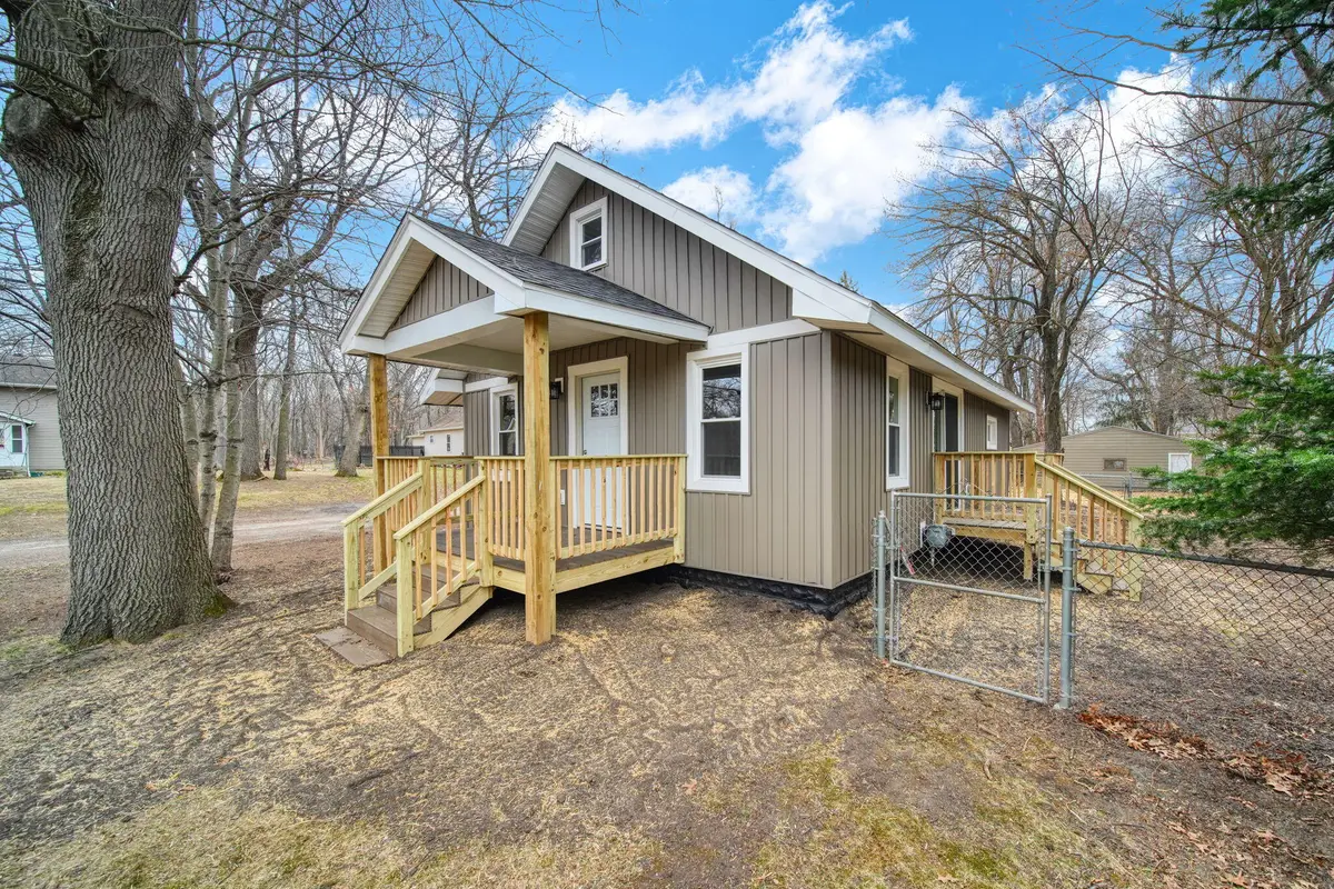 3227 Matthews Street, Jackson, MI 49203 - #1