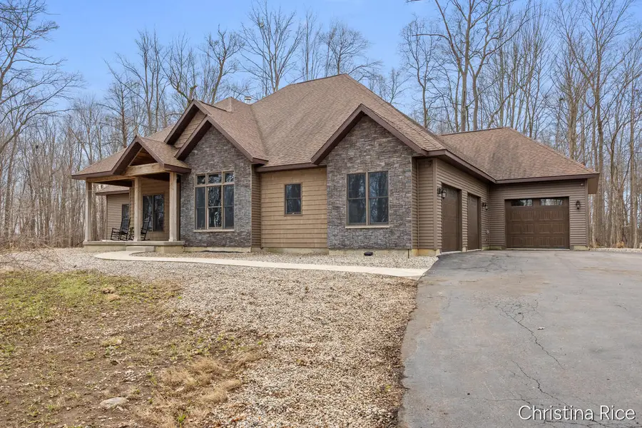 3575 W Maple Rapids Road, Saint Johns, MI 48879 - #3