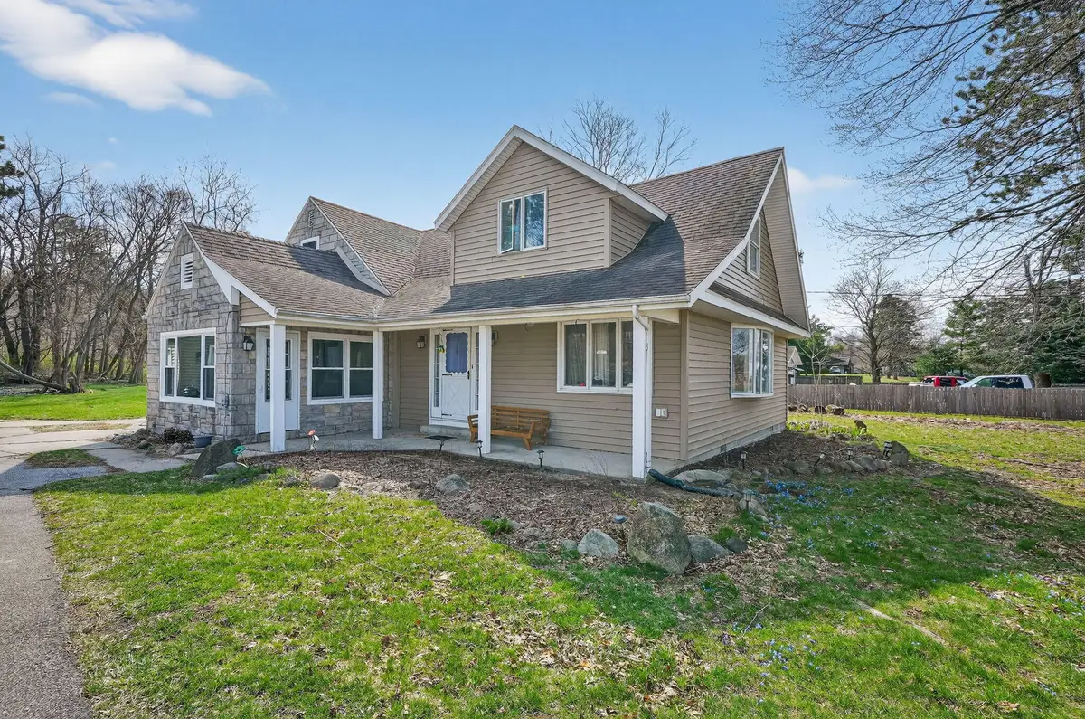 70111 Fir Road, Niles, MI 49120 - #1