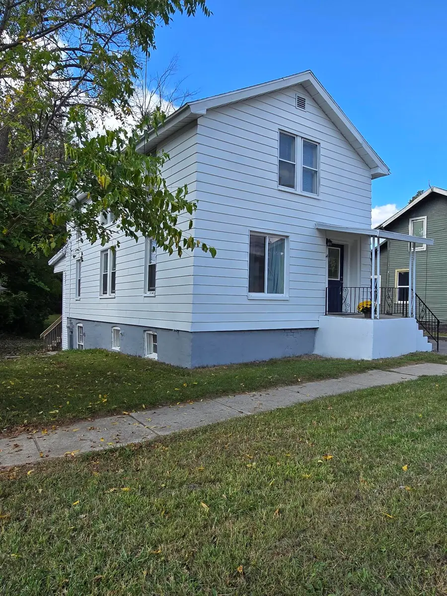 64 Union Street, Hillsdale, MI 49242 - #3