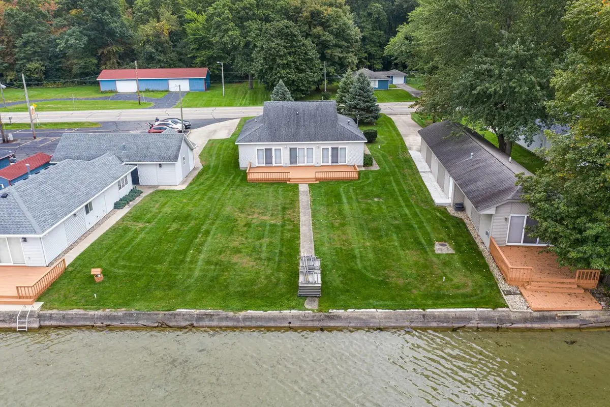 19976 M-60, Three Rivers, MI 49093 - #1