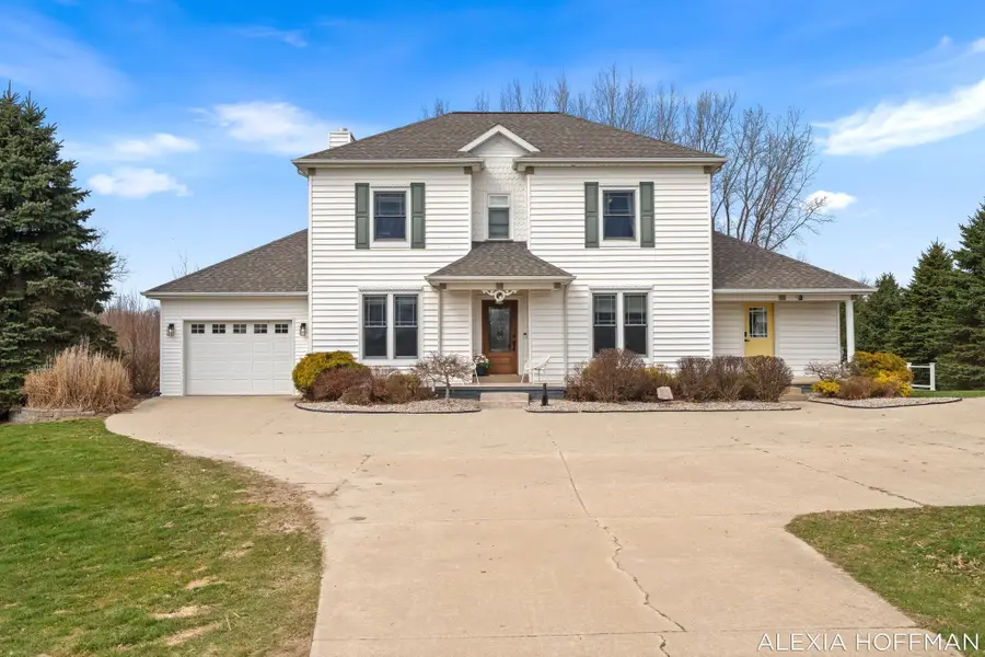 7266 Peddler Lake, Clarksville, MI 48815 - #2
