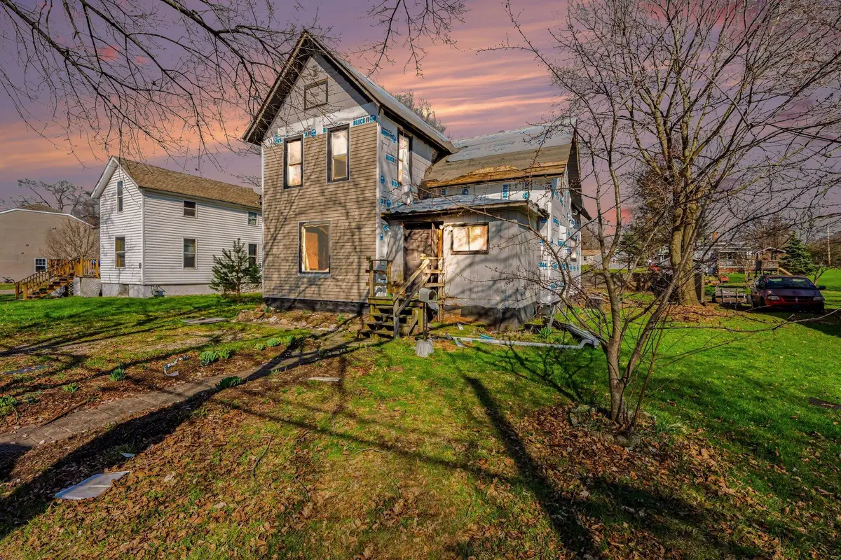 606 8th Street, Three Rivers, MI 49093 - #1