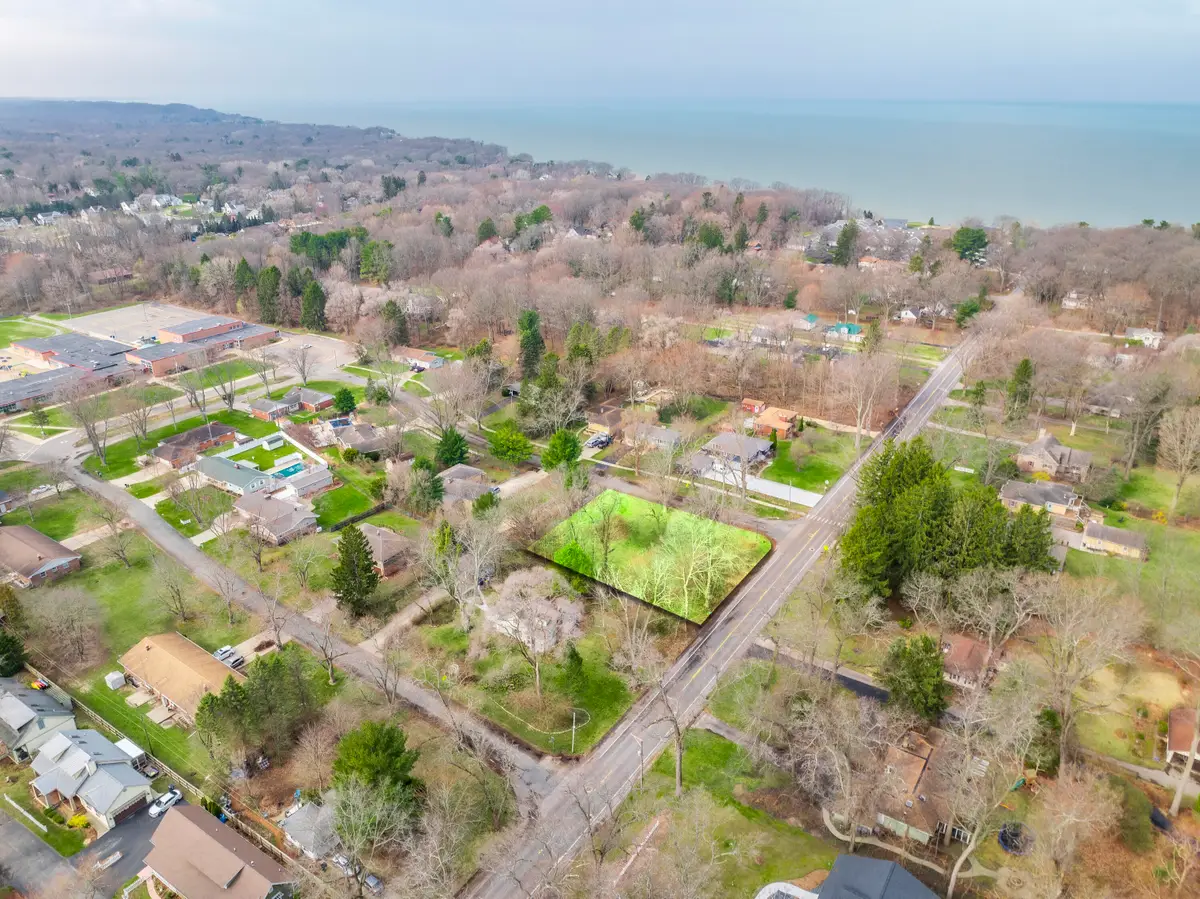 2754 W Glenlord Road, Stevensville, MI 49127 - #1