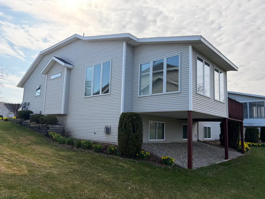 51 Newcastle Drive, Zeeland, MI 49464 - #3