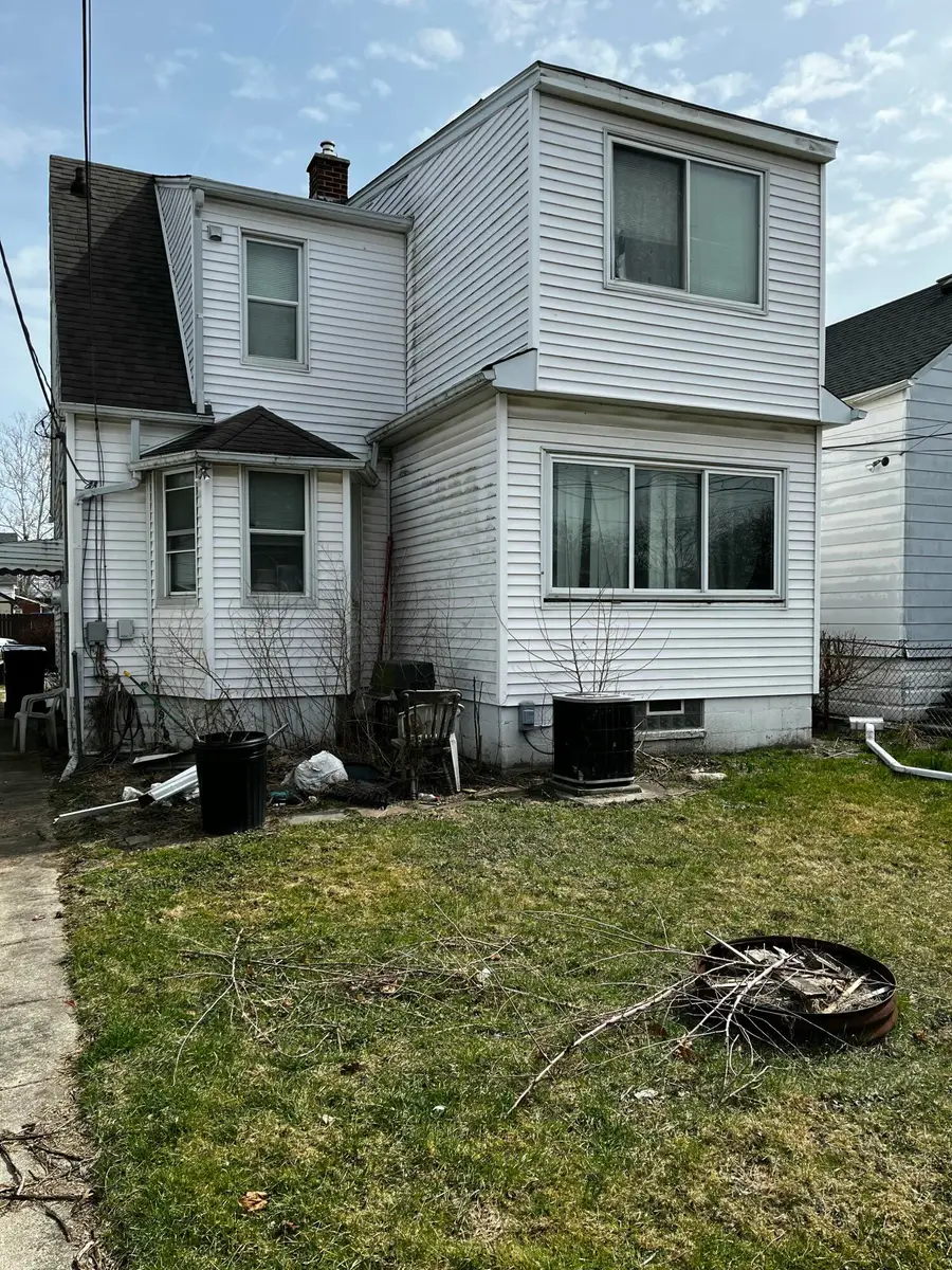 1810 Lindbergh Street, Wyandotte, MI 48192 - #3