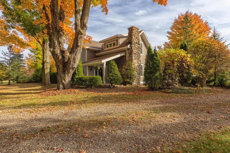 1719 66th Street, Fennville, MI 49408 - #2