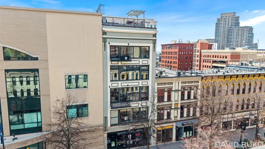 49 Monroe Center Street Nw #10, Grand Rapids, MI 49503 - #3