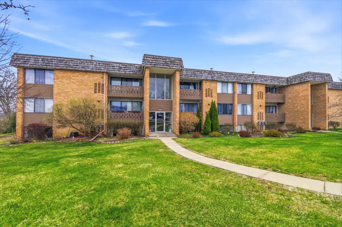 2106 Pauline Boulevard #201, Ann Arbor, MI 48103 - #1