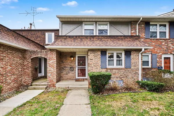 2535 Dover Lane #31, St. Joseph, MI 49085