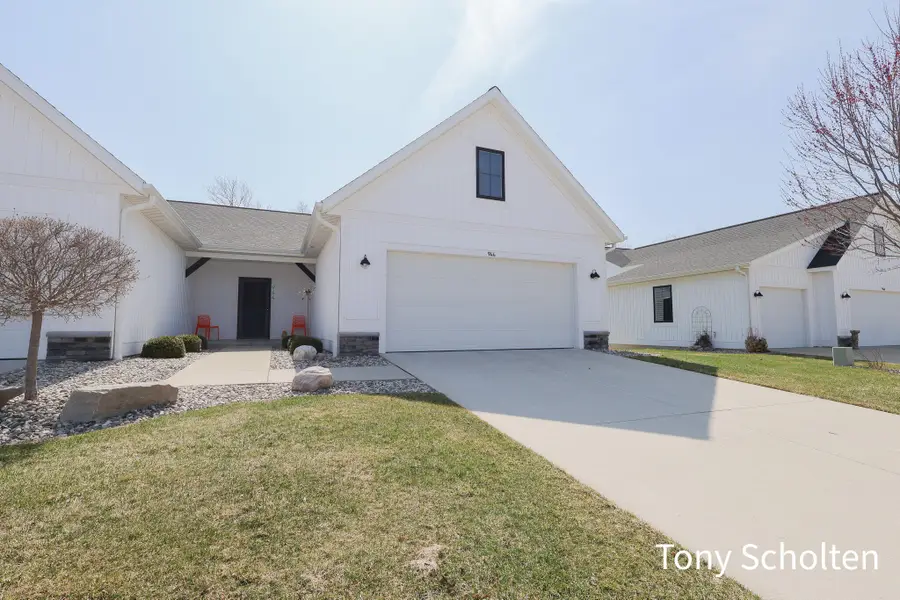 944 Harper Woods Drive Sw, Byron Center, MI 49315 - #2