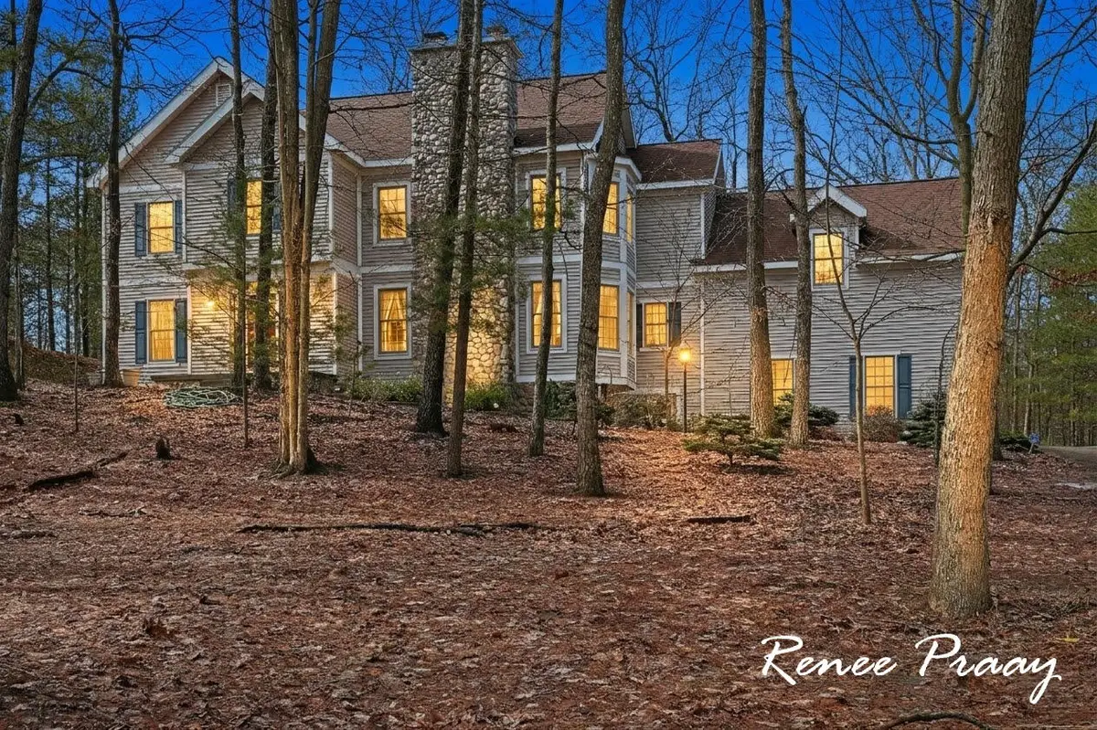 5439 Shawnee Road, Pentwater, MI 49449 - #1