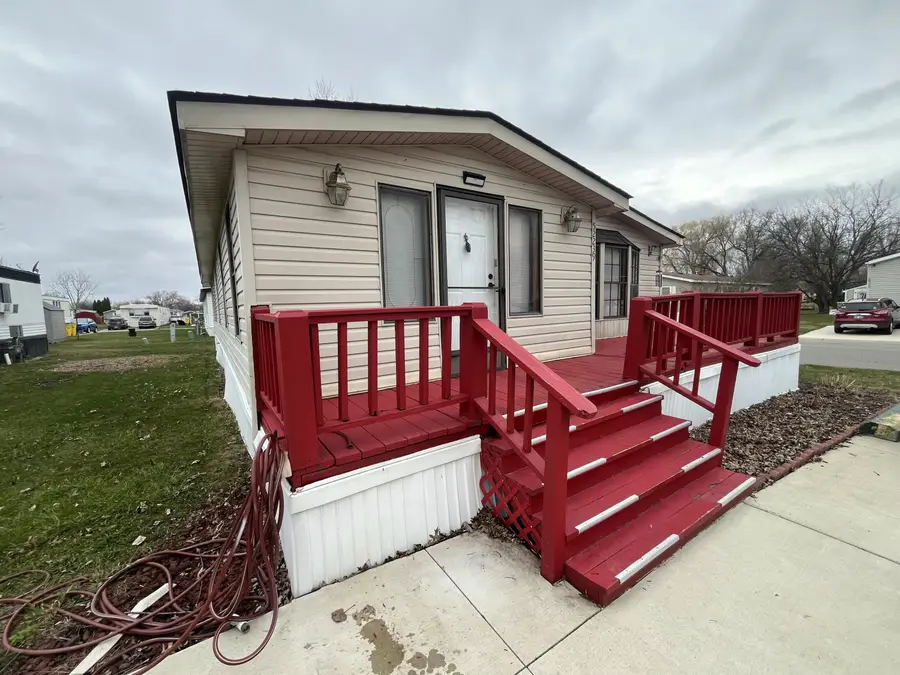 52239 Oxford Lane, Chesterfield, MI 48051 - #2