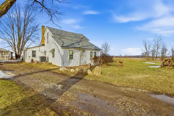 2217 126th Avenue, Hopkins, MI 49328