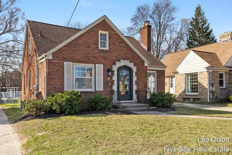 664 Hoyt Street Se, Grand Rapids, MI 49507 - #2