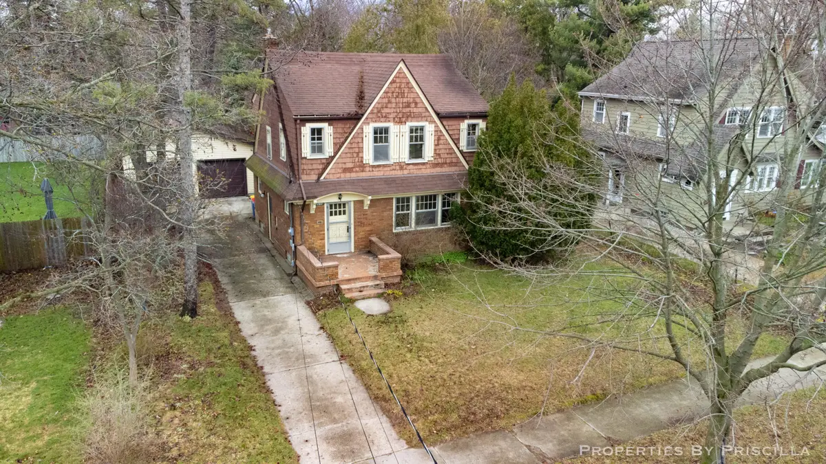 939 Northwood Street Ne, Grand Rapids, MI 49505 - #1