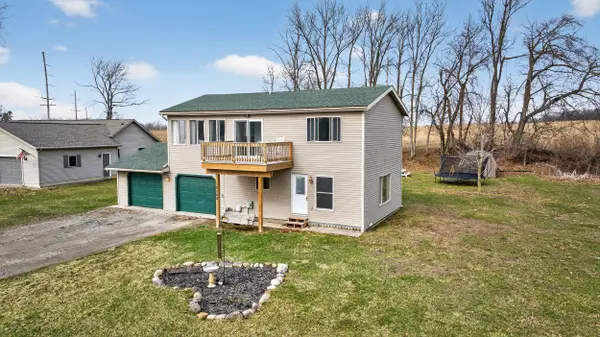10568 Woodbrook Drive, Cement City, MI 49233
