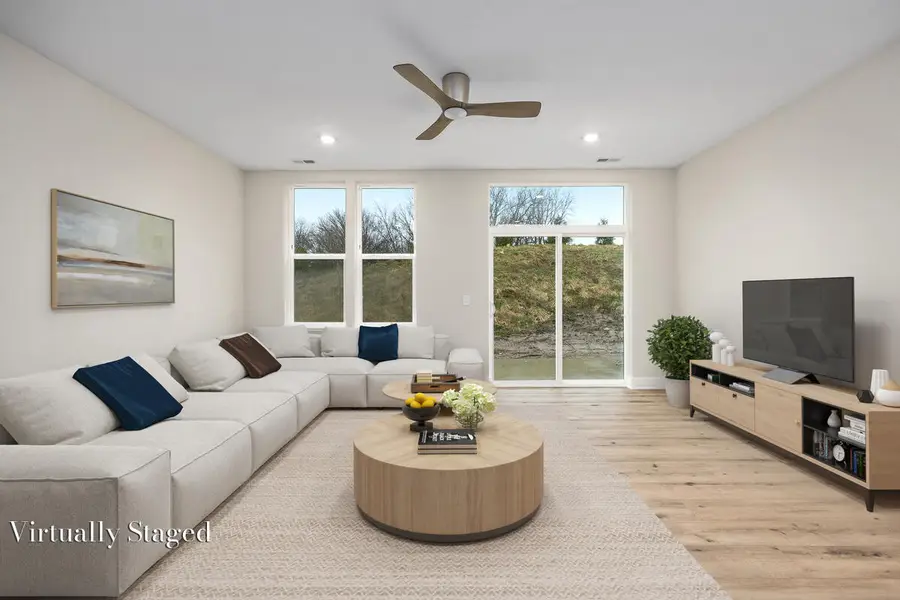 2221 Watertown Way Ne, Grand Rapids, MI 49505 - #3