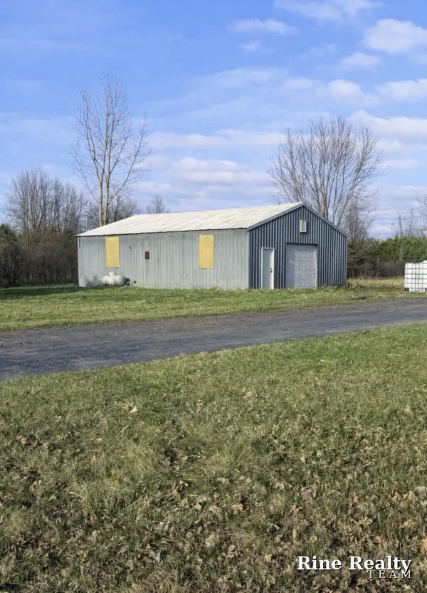 8448 N Center Road, Mount Morris, MI 48458