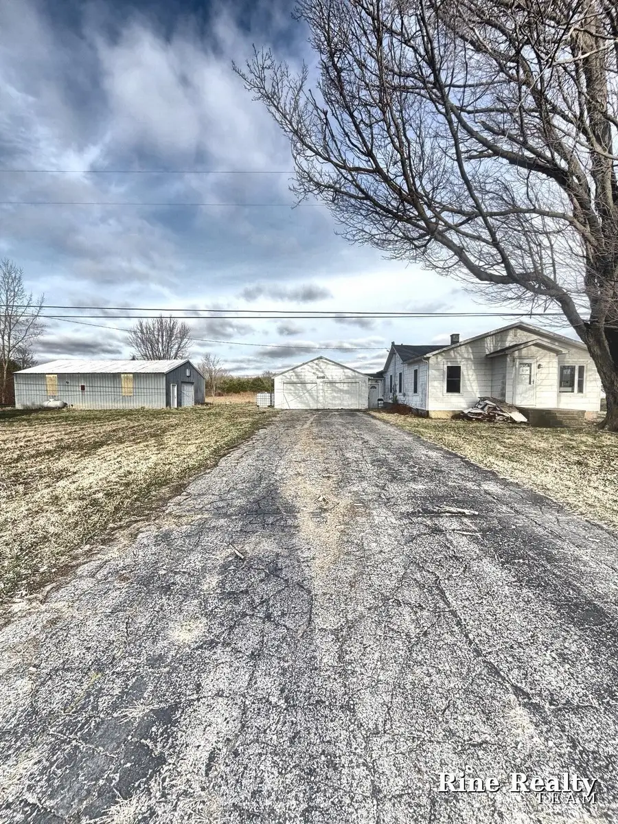 8448 N Center Road, Mount Morris, MI 48458 - #2