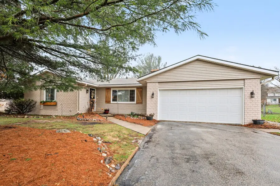 1665 Forest Hill Avenue Se, Grand Rapids, MI 49546 - #2