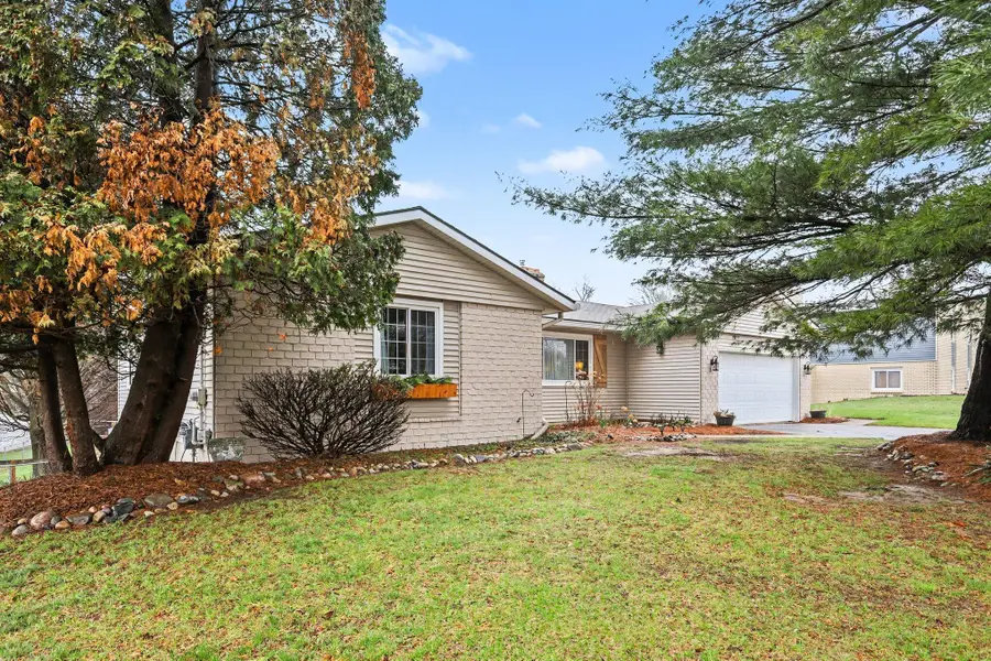 1665 Forest Hill Avenue Se, Grand Rapids, MI 49546 - #3