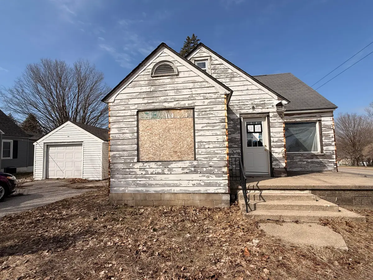 7 S Elm Street, Hesperia, MI 49421 - #1