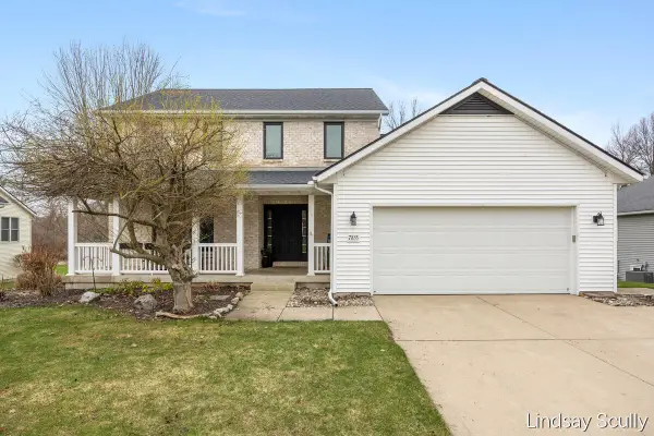 7855 Meadowood Drive, Hudsonville, MI 49426