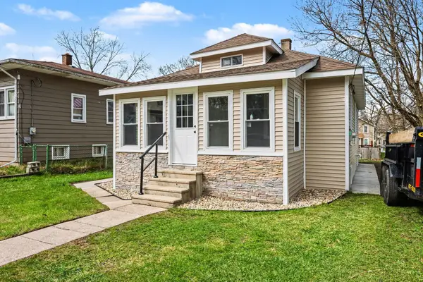 1215 Palmer Avenue, Kalamazoo, MI 49001